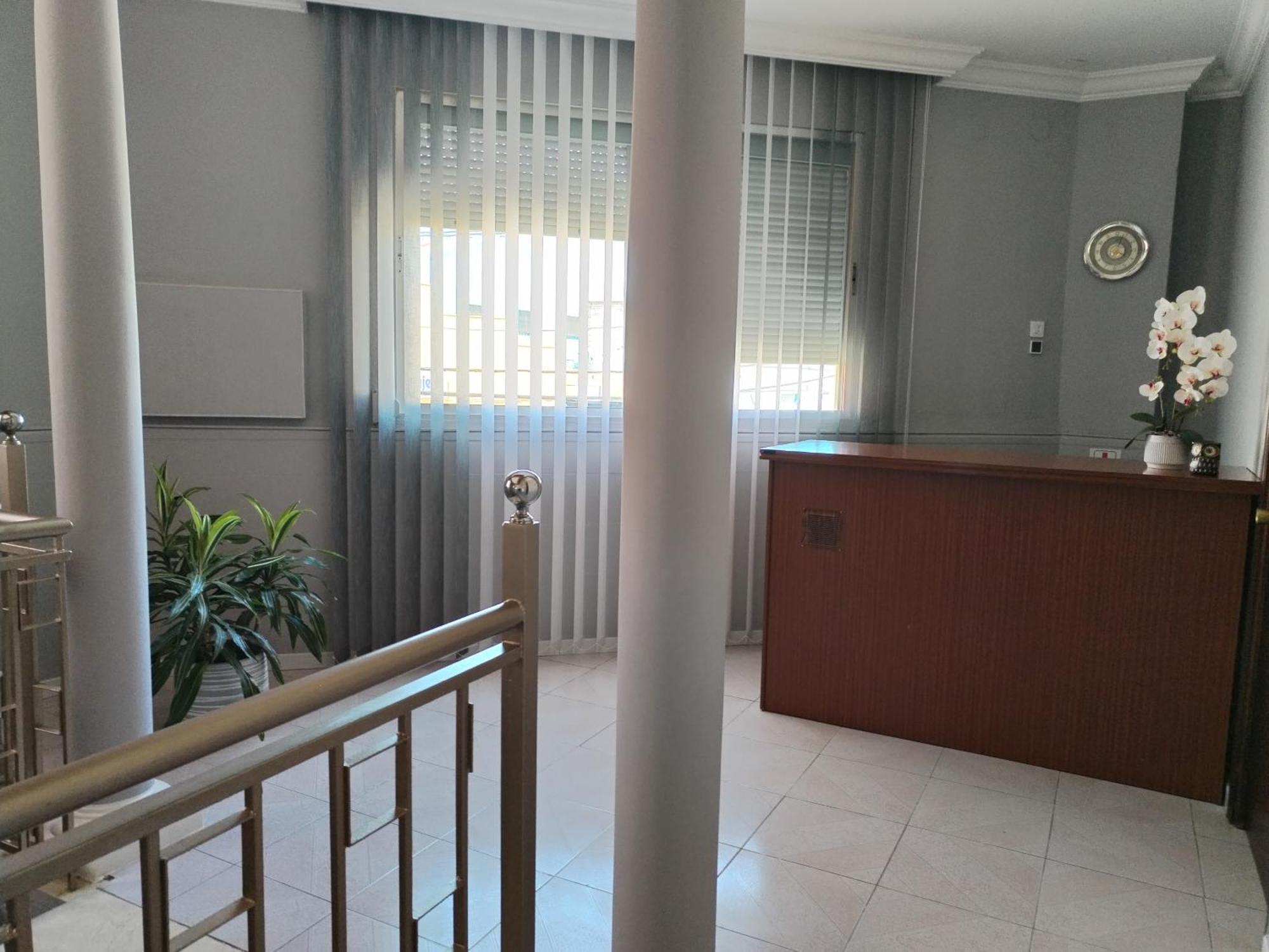 Pension A&E Manises Bagian luar foto